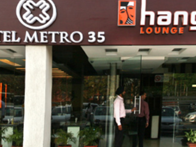 Fabhotel Metro35 Chandīgarh Exterior foto