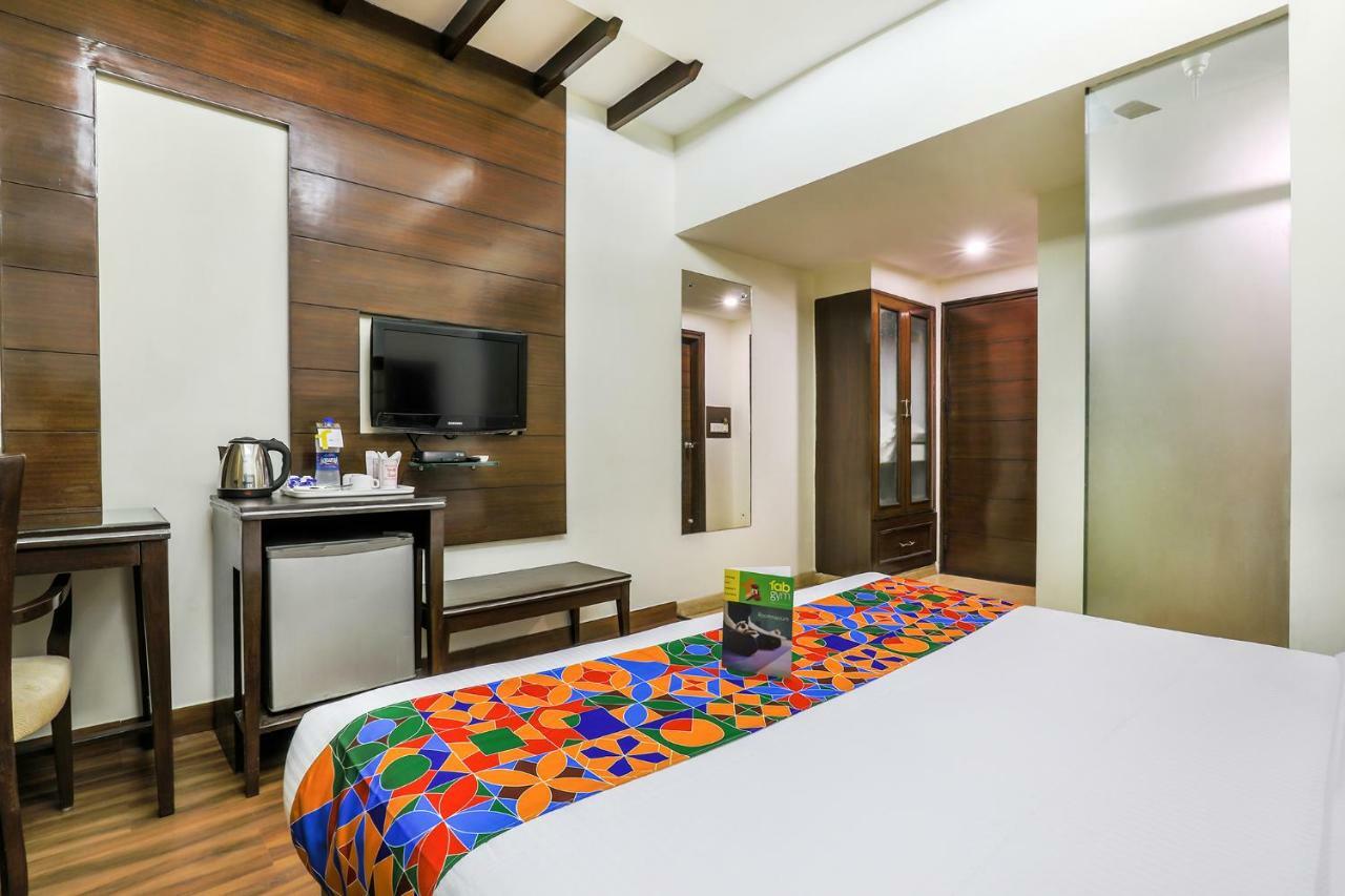 Fabhotel Metro35 Chandīgarh Exterior foto
