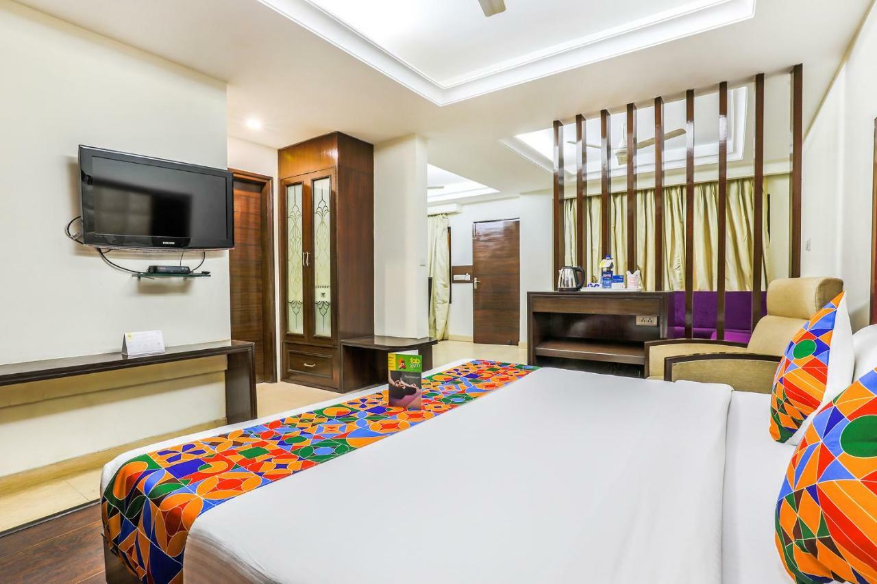 Fabhotel Metro35 Chandīgarh Exterior foto